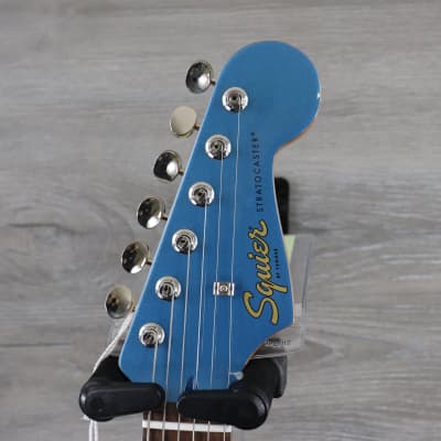 Squier Limited Edition Classic Vibe '60s Stratocaster HSS - Lake Placid Blue with Matching Headstock 2024 image 7