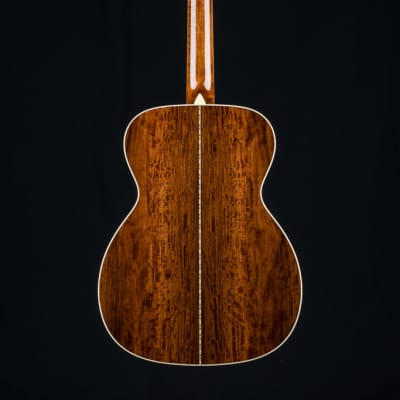 Collings OM-42 Custom Figured Bolivian Rosewood and German Spruce with Black Pearl NEW imagen 3