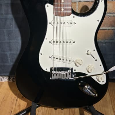 Fender Stratocaster Partscaster w/ Master Hao 60s Pickups, Warmoth Body, Mexican Strat Neck Matching Headstock, American Standard Tremolo Bridge + CTS Pickups- Black image 4