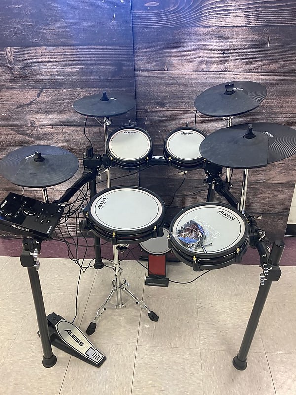 Alesis Crimson II SE Electronic Drum Set (Indianapolis, IN) Reverb