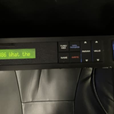 Roland MKS-50 Rackmount Analog Synthesizer 1986 - 1989 - Black with New Battery and battery holder