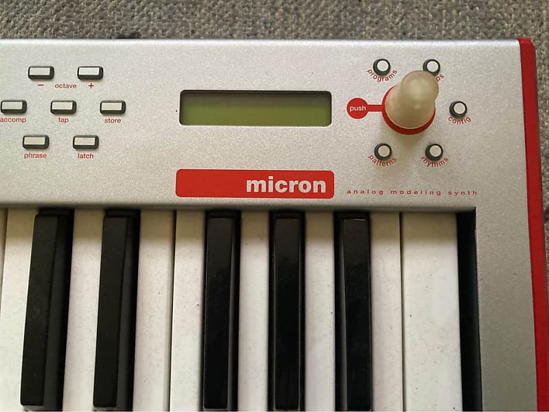 ALESIS アレシス シンセサイザー Micron