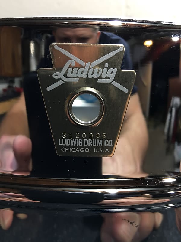 Ludwig No. 400 Supraphonic 5x14" Aluminum Snare Drum with Large Chicago Keystone Badge 1984 image 3
