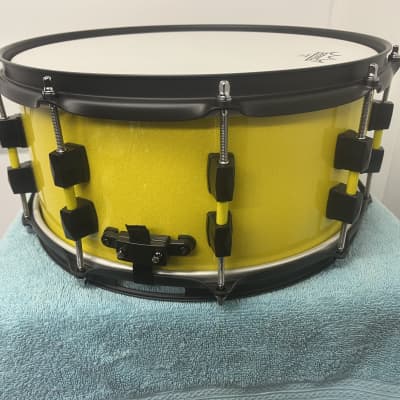 Custom Maple 14”x6.5” snare drum - Lemon Ice Sparkle Gloss image 4