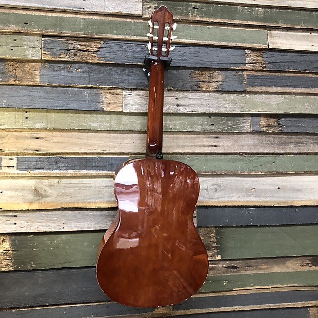 Valencia Model TC 14