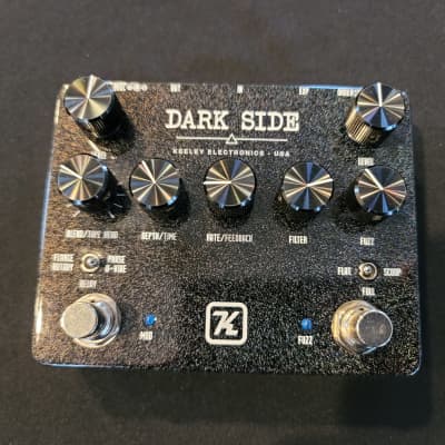 Amazon.com: Keeley Dark Side Fuzz Mod Workstation Pedal