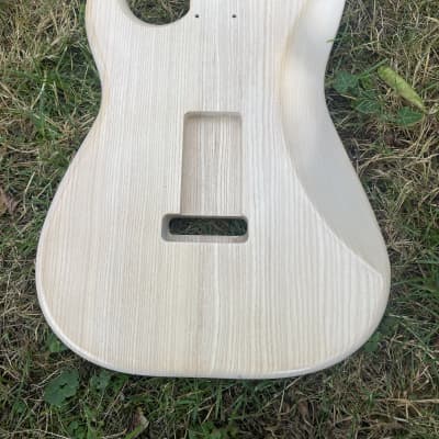 Heavy Seas Stratocaster style body Fender dimensions 2025 - White blonde Nitro image 12