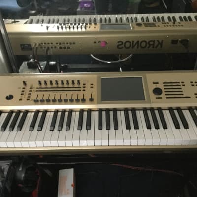 Korg Kronos 88-Key Limited Edition Digital Synthesizer Workstation - Gold