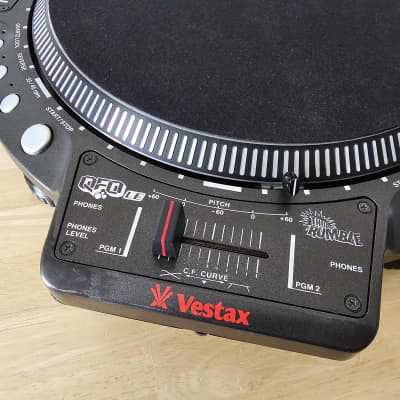 Vestax QFO LE ターンテーブル Vestax QFO LE Hybrid Turntable/Mixer | Guitar Center