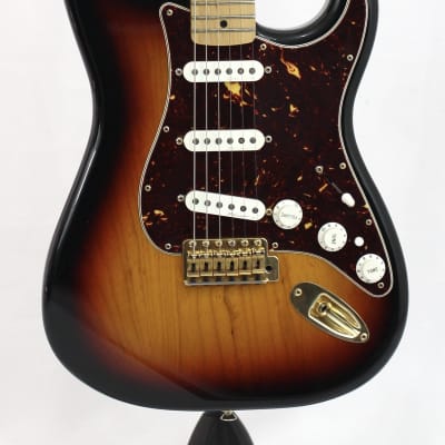 Fender Deluxe Players Stratocaster | Reverb