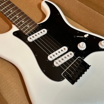 Fender Squier Contemporary Stratocaster Special Electric Guitar - White image 6