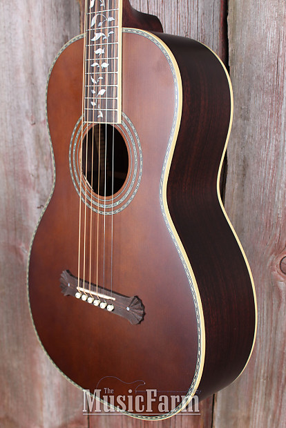 Washburn R320SWRK Parlor Vintage All Solid Wood Acoustic Guitar w Hardshell Case