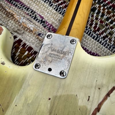 Fender American Professional Stratocaster Translucent Blond Medium Relic image 9