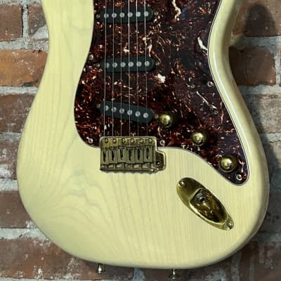 Washburn Mercury MG113 Performer 1996 Natural USA | Reverb