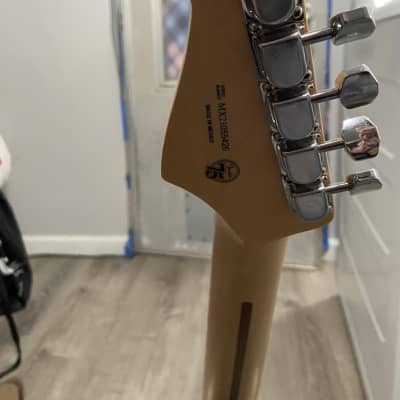 Fender Player Lead III 2020 - Present - White image 3