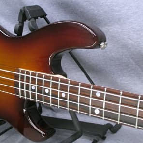 USA G&L L-2000 Bass image 6