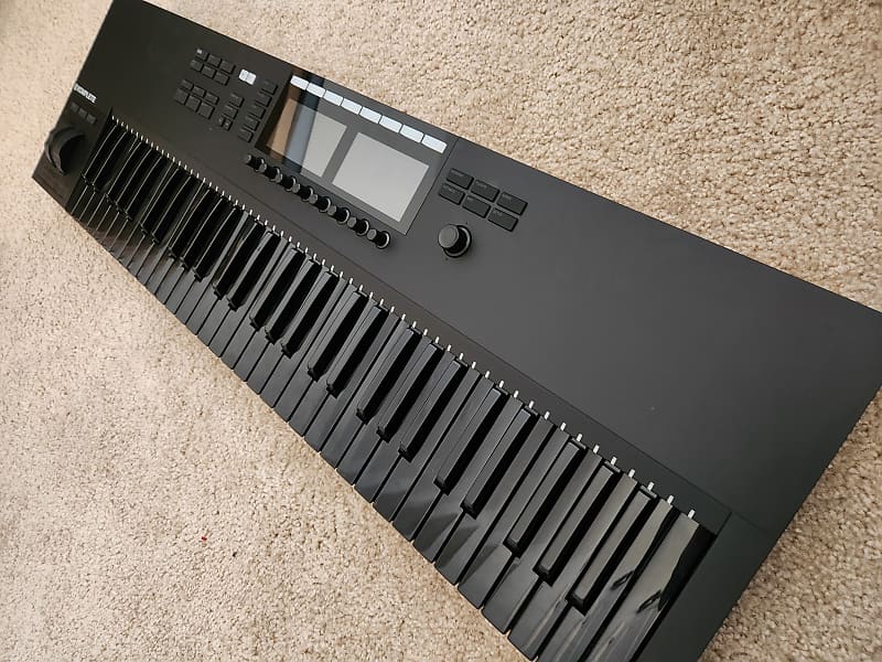 Native Instruments Komplete Kontrol S61 Mk2 - Limited Edition