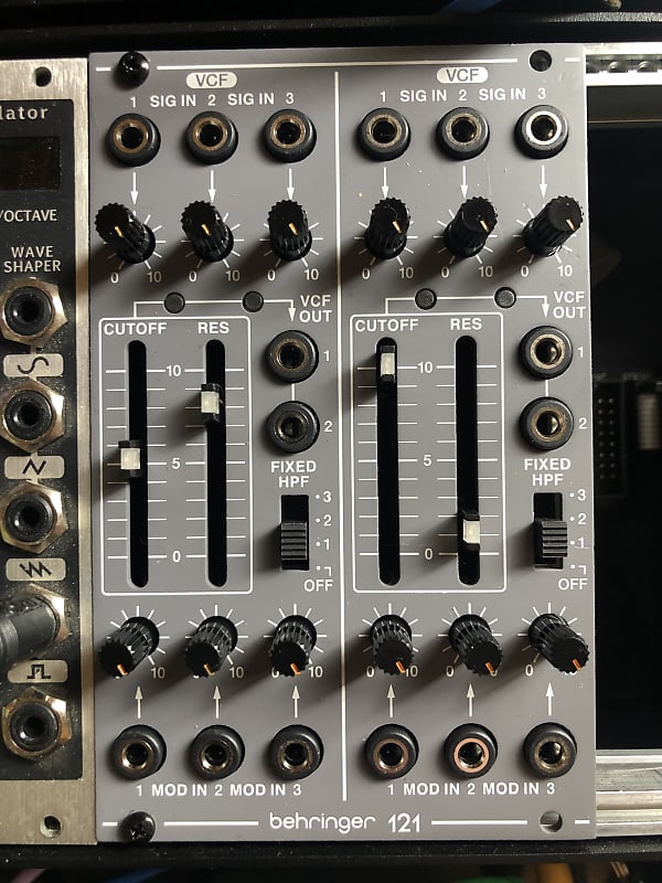 Behringer 121 Dual VCF Eurorack Synthesizer Module 2020 - Present - Black image 1