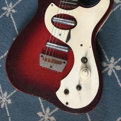 Silvertone Electric Guitar 1960's Redburst image 4