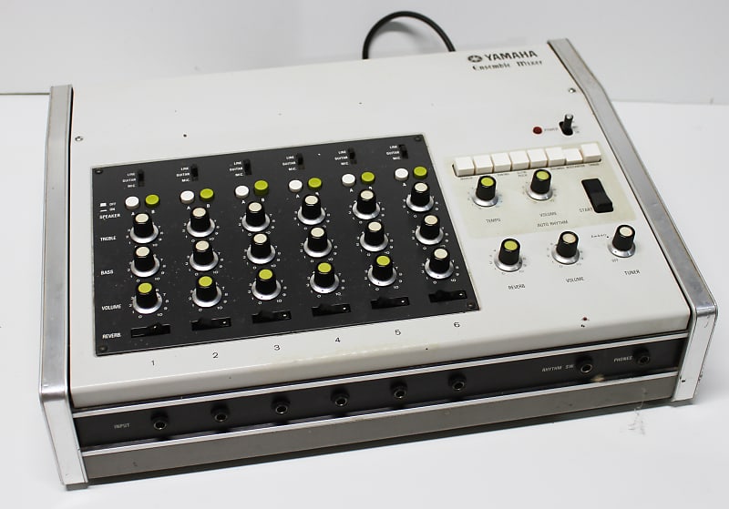 Vintage Yamaha EM 90 Analog Mixer Amp w Drum Machine and