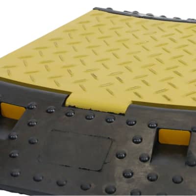 OSP 30 Degree Corner Snake/Cable Protector Section for Cable-Board - 1 Corner image 5