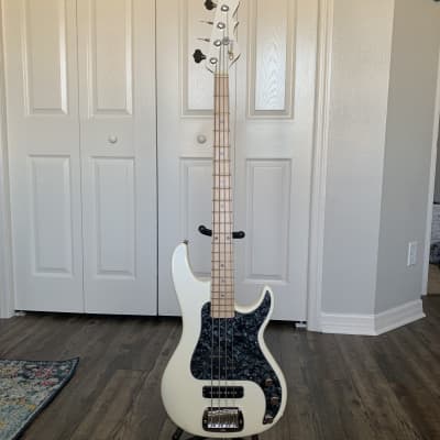 2014 G&L USA SB-2 (SB-2t) 4-String Bass - White for sale