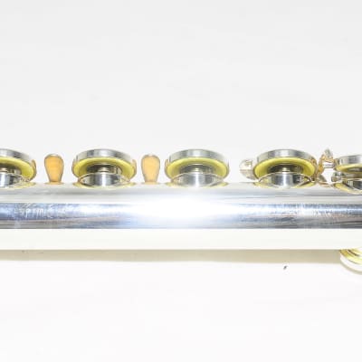 Yamaha YFL-411 II Silver Tube E-Mechanism Flute RefNo 1350 image 9