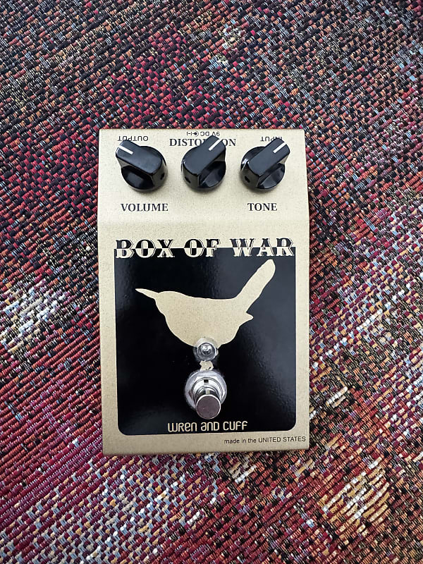 Wren and Cuff Box of War