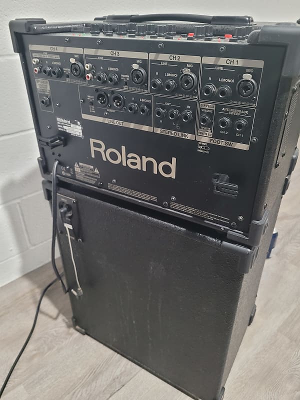 Roland SA-300 PA System