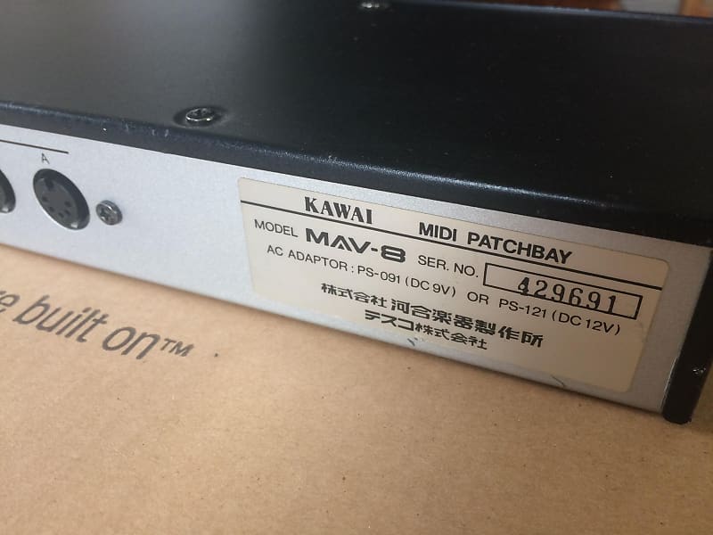 Kawai MAV-8 Midi Patchbay and Midi THRU Box (4 Inputs and 8