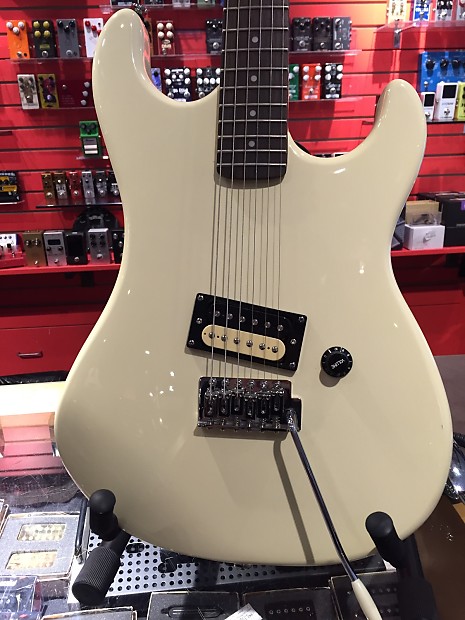 Kramer Baretta Special Electric Guitar Vintage White
