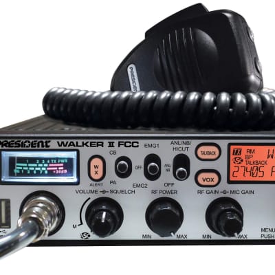 Radio Shack Sports Citizens Band CB outlet Radio Transceiver TRC-442 W/ Mic