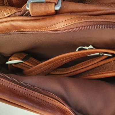 Fender Unique Canyon Outback Cowhide Leather Duffle Bag dealers