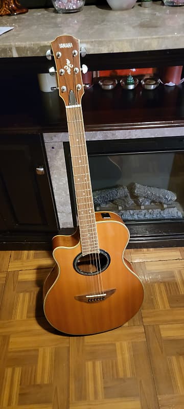 Yamaha APX700-L NT Thinline Acoustic/Electric Guitar Left-Handed 2010s - Natural image 1