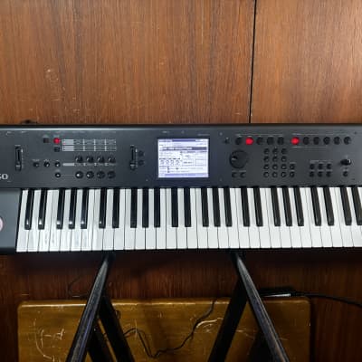 KORG M50-61 61-Key Compact Music Workstation w/ box