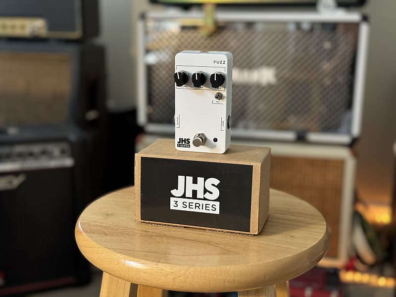 JHS 3 Series Fuzz