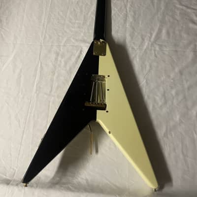 Aria Pro II XX-MS Michael Schenker Signature Flying V MIJ