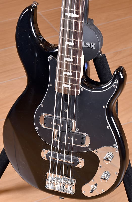 Yamaha BB-424X Black | Reverb