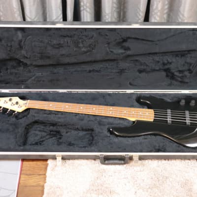 Fender Jazz Bass V Plus 1993 - Black image 13