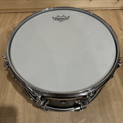 DW Collector's Series Concrete 13”x7" Snare Drum image 11