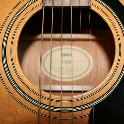 YAMAHA F310 6 Strings Rose Wood Acoustic Guitar Natural Reverb UK