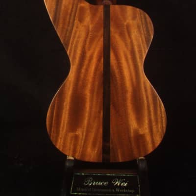 Bruce Wei Harp Style Left-handed Solid Acacia 4 String Soprano Ukulele, MOP Inlay HU13-2005 image 5