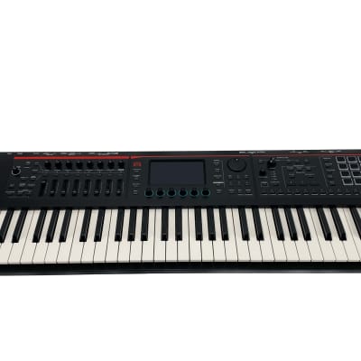 Roland FANTOM-07 76-Key Workstation Keyboard 2022 - Present - Black (O-6047)