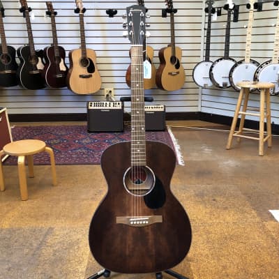 Eastman PCH1-OM Solid Top Orchestra Model Acoustic Classic Finish w/Padded Gig Bag image 4