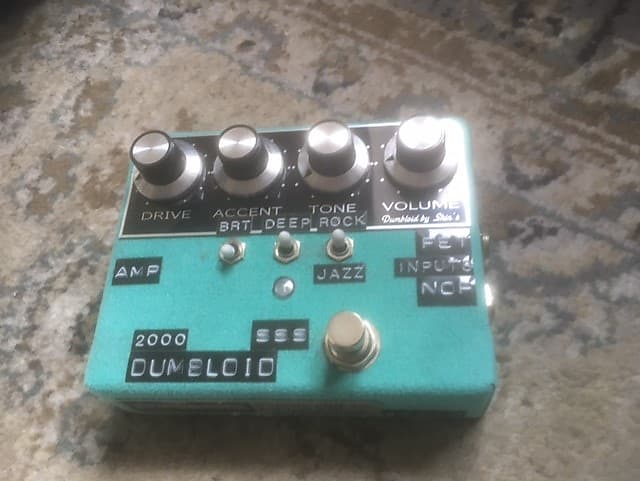 Shin's Music Dumbloid SSS Limited Edition - Blue tolex - SRV/John Mayer  Tones!