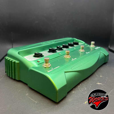 Line 6 DL4 Delay Modeler | Reverb Hungary Line 6 DL4 Delay Modeler | Reverb Hungary