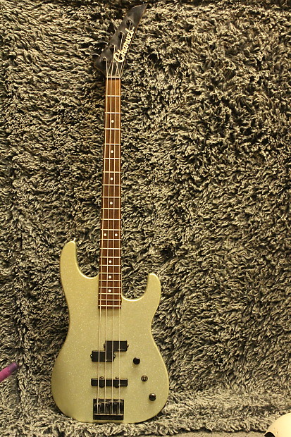 し*ん様 【ジャンク】Charvel JAZZ BASSタイプ し*ん様 【ジャンク】Charvel JAZZ BASSタイプ