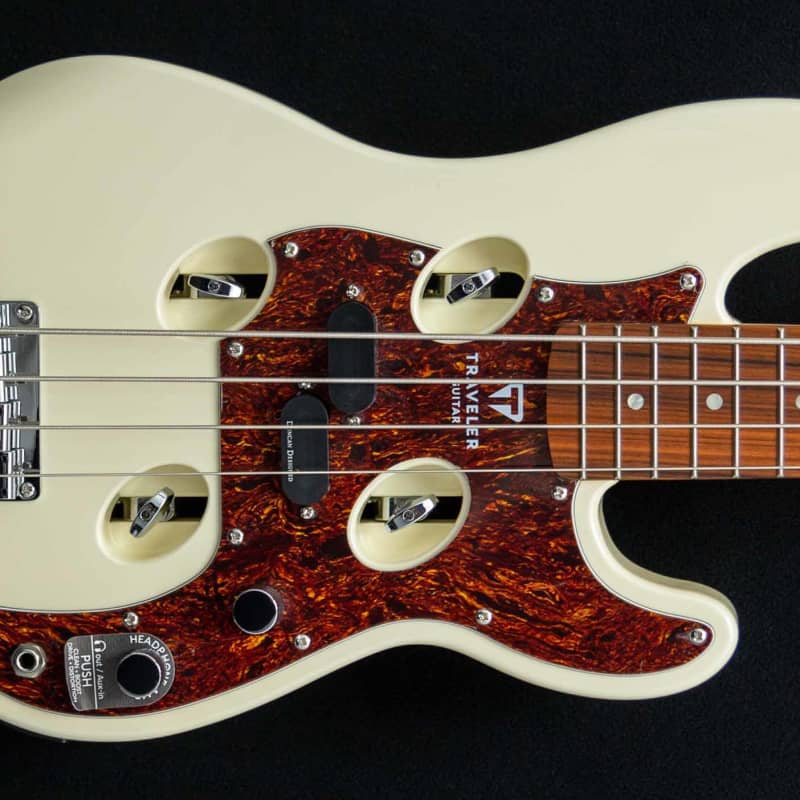 Traveler TB-4P - Bass Guitar - Pearl White 2023 - Gloss