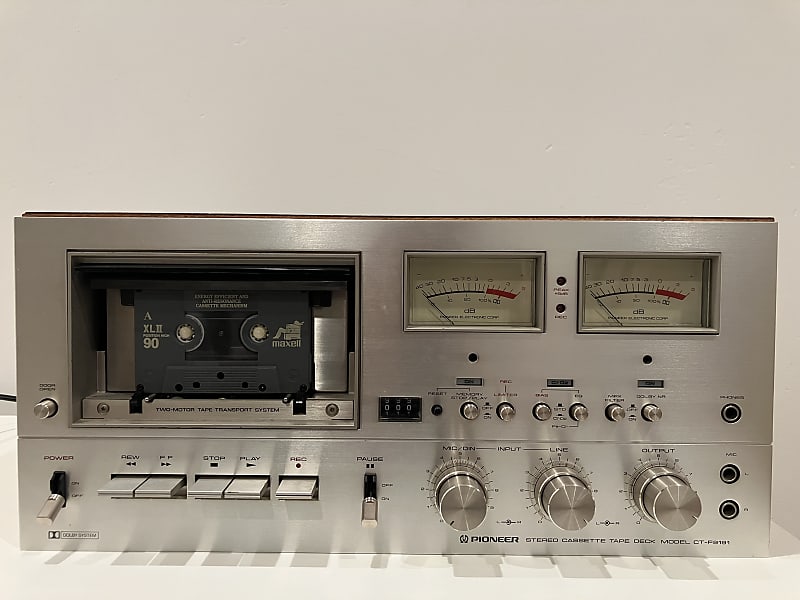 Pioneer CT-F9191 4-Track Stereo Cassette Tape Deck 1975 - 1977 - Silver  			