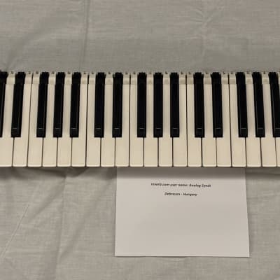 Yamaha CS-50 synth keyboard key